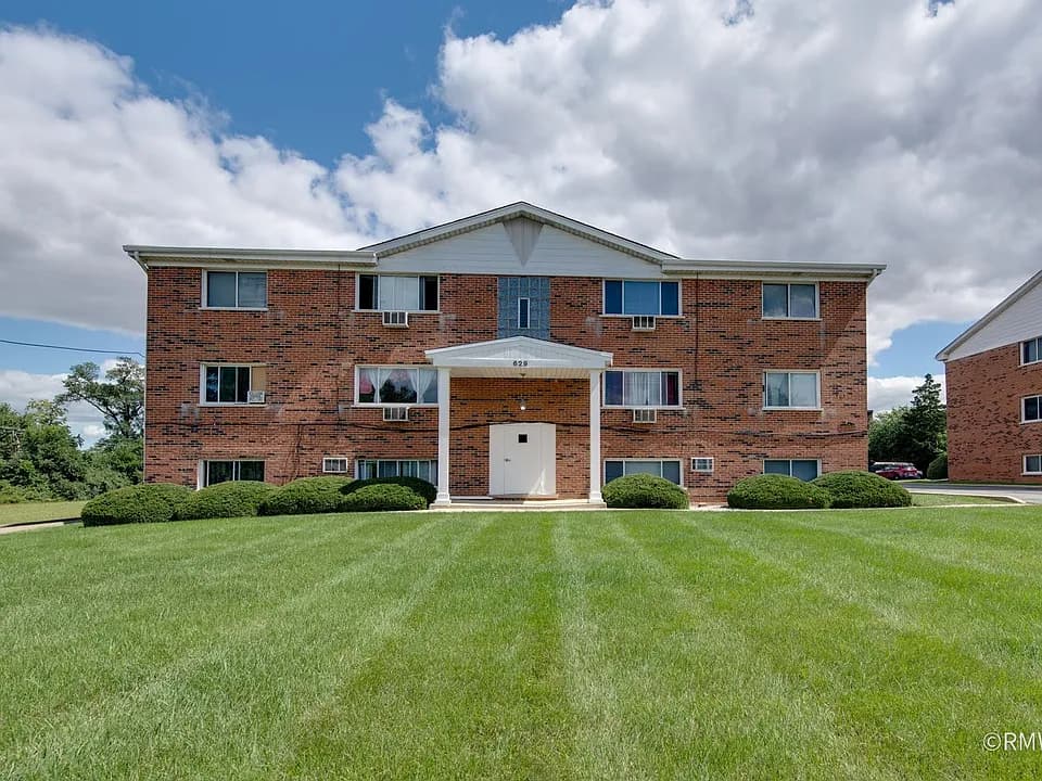 Yorkview Apartments - Photo 1