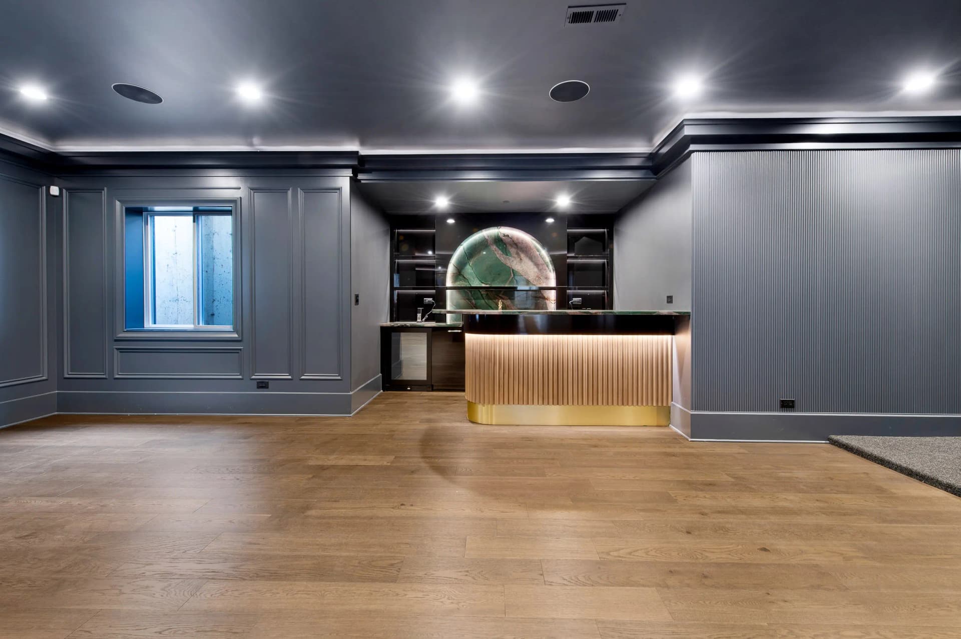 Classic River Forest Residence - Image 1