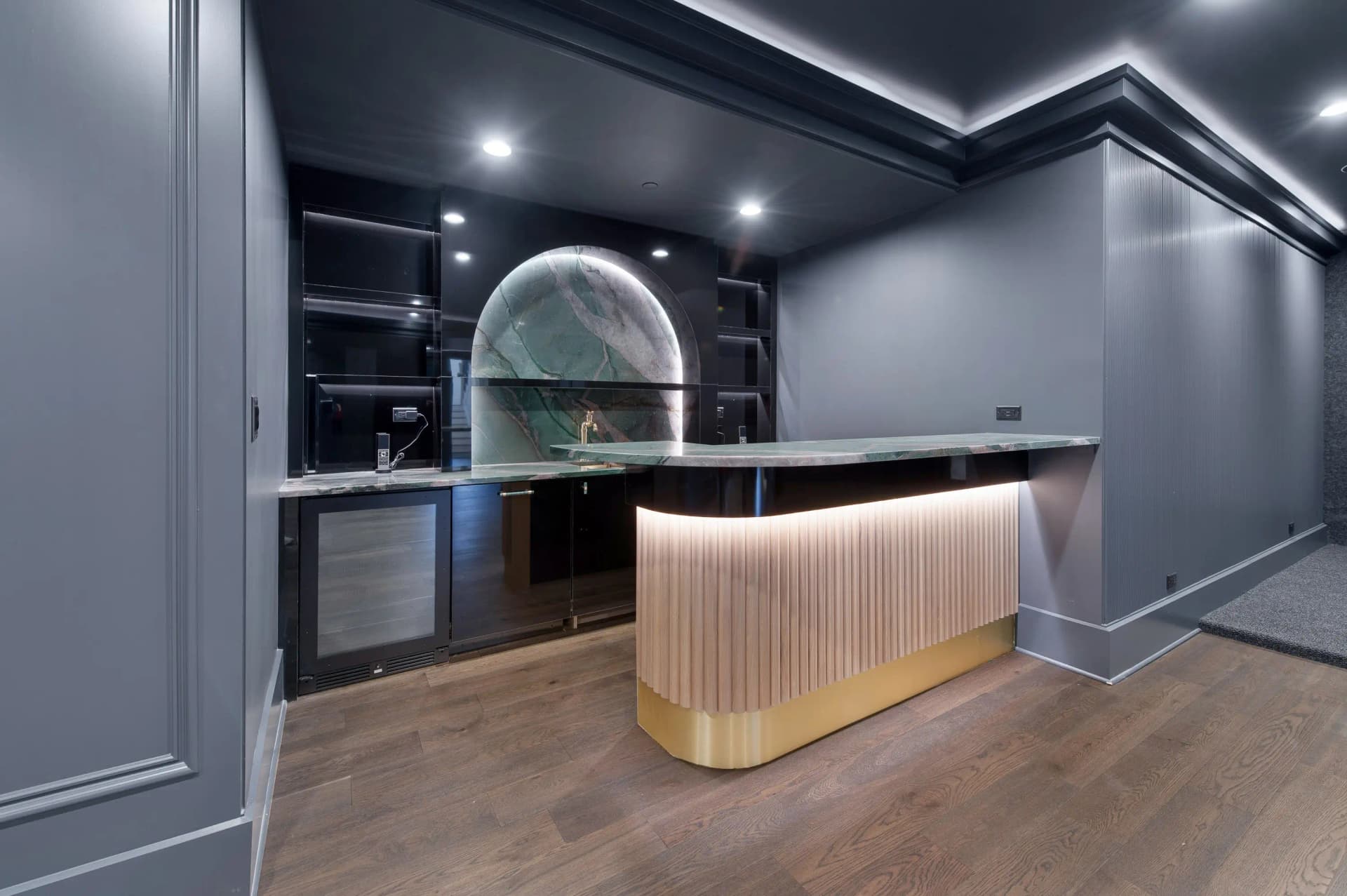 Classic River Forest Residence - Image 2