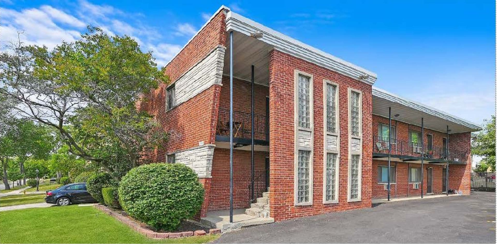 1 bd / 1 ba - Lombard, IL