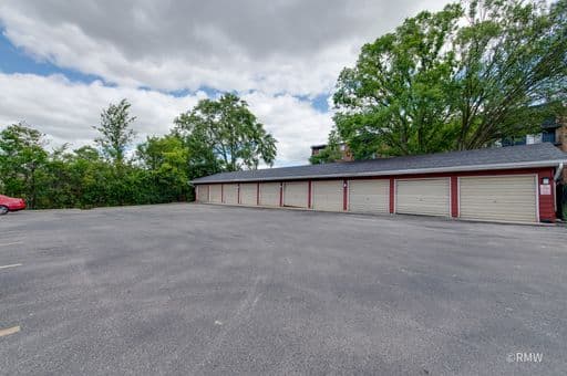 629/631 S York Rd - 629 Garage #9, Bensenville, IL 60106