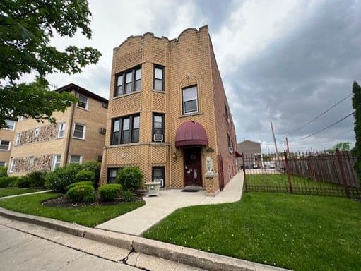 1 bd / 1 ba - Elmwood Park, IL